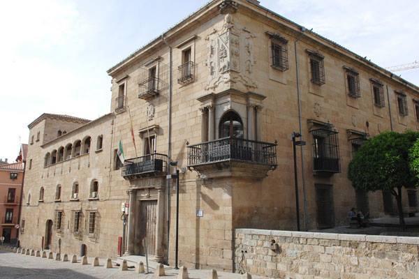 La Capital Del Jerte Apartment Plasencia Exterior foto